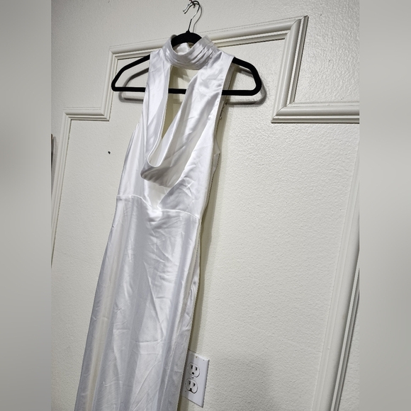Lulus Gorgeous Vow White Satin Mock Neck Cowl Mermaid Maxi Dress S Wedding Party - Picture 7 of 11